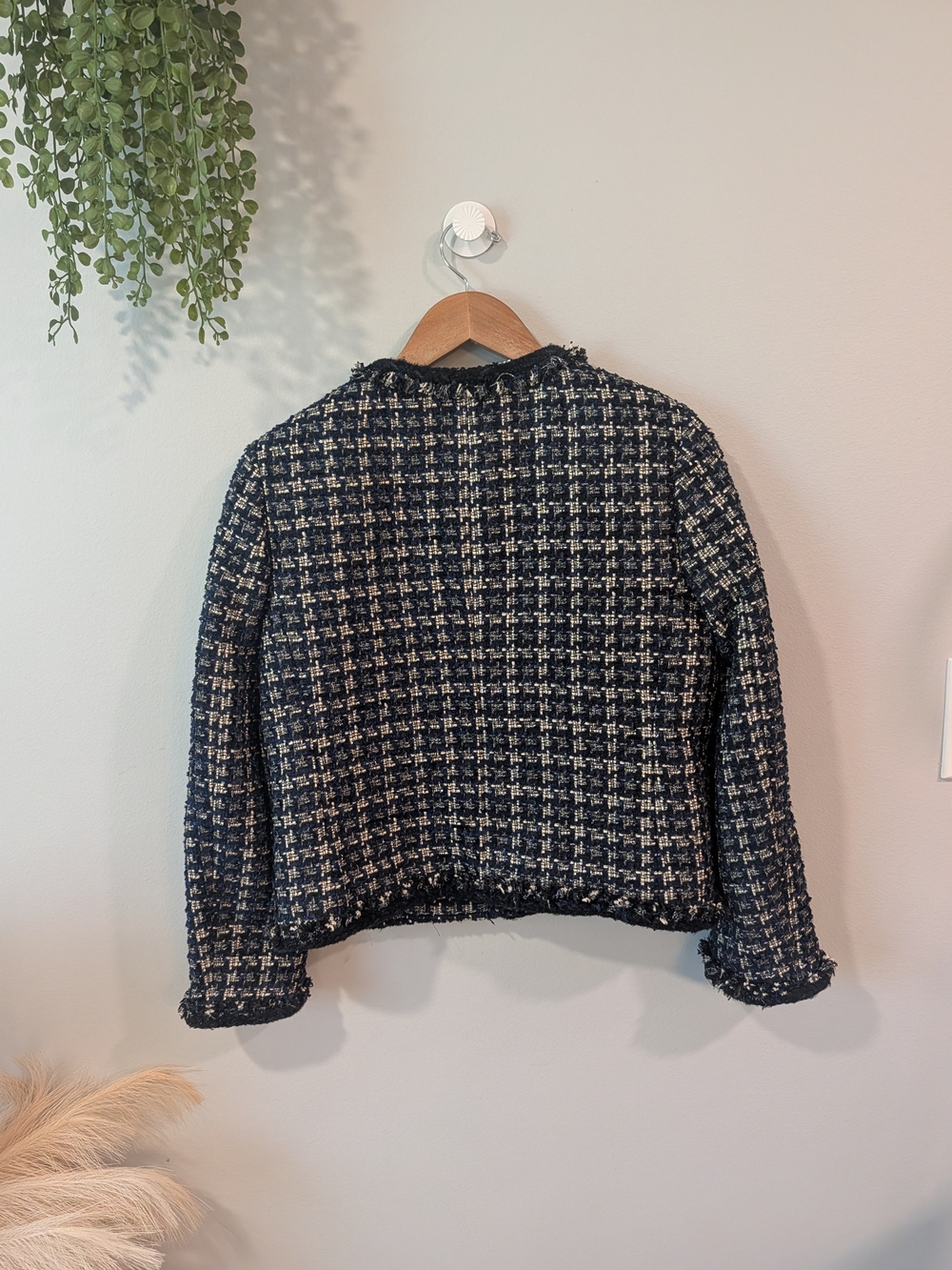 J. Crew Navy and White Tweed Blazer And Pencil Skirt Set Sz 4 - Picture 10 of 16